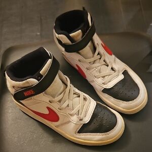 Nike Kids High-Top Sneakers - Black and Red